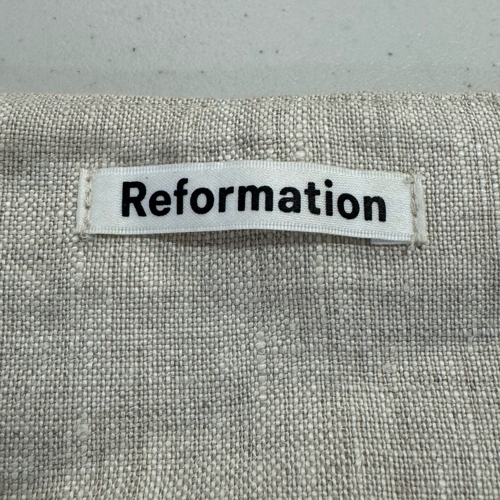 Reformation Natural Linen Button Front Vest - Picture 3 of 6